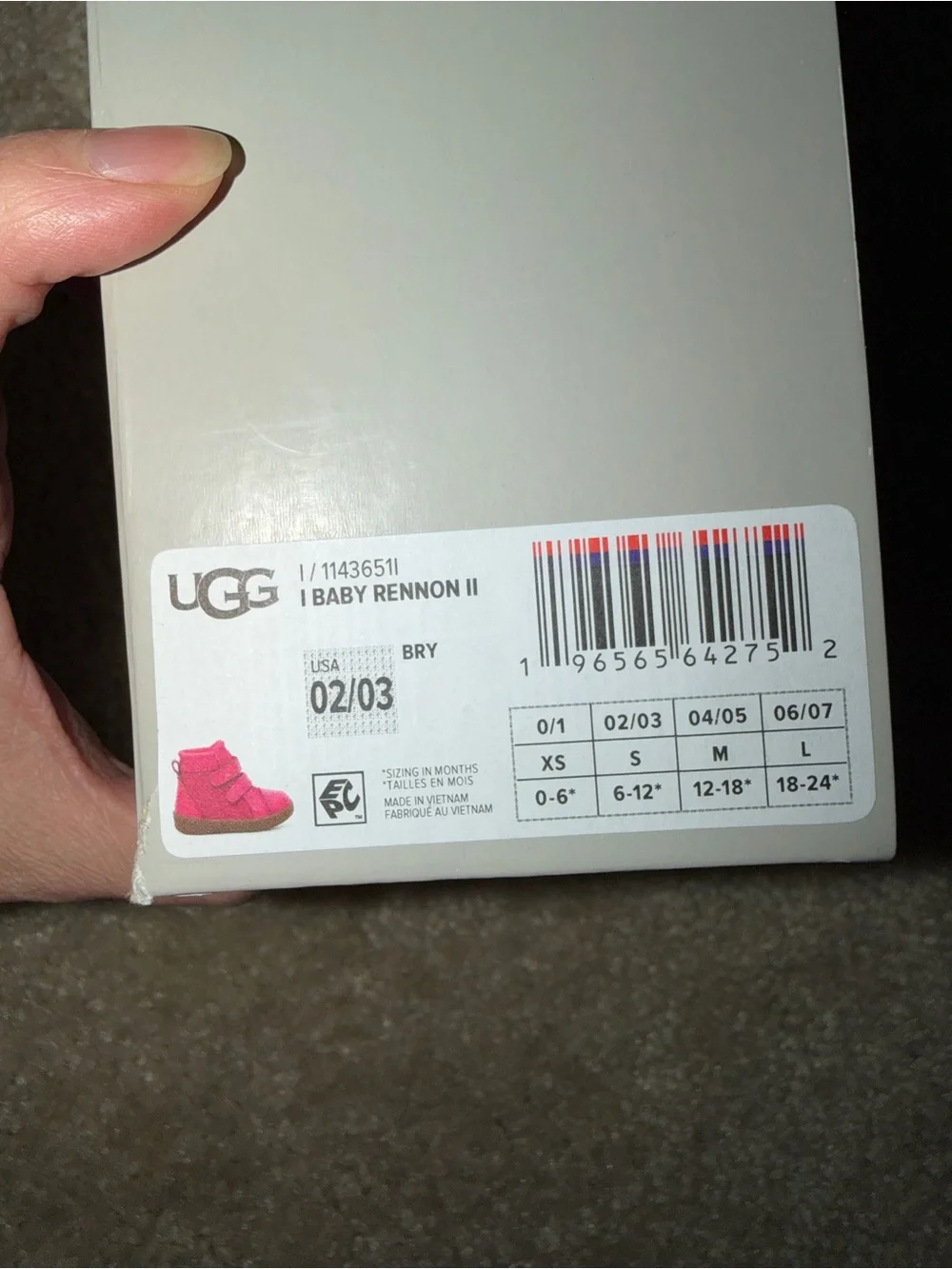 UGG vibrant hot